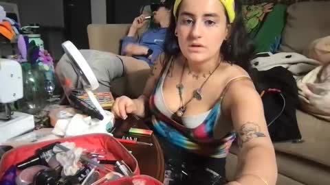 Snapshot of joey_binaa chatting on 25, 4, 2026 joey_binaa online show from 25, 4, 2026