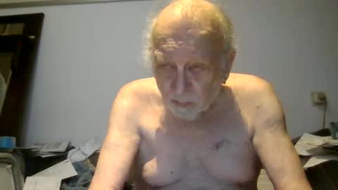 Snapshot of johan1948 chatting on 3, 1, 2025 Johan online show from 3, 1, 2025