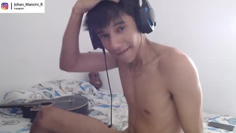 Snapshot of johan_mancini_r chatting on 11, 1, 2025 johan_mancini_r online show from 11, 1, 2025