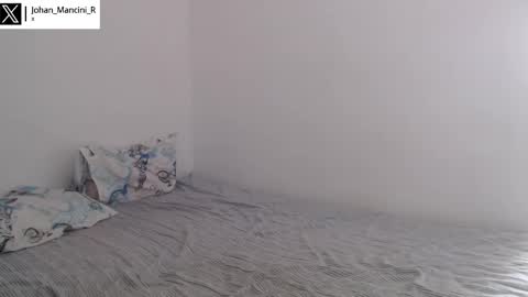 Snapshot of johan_mancini_r chatting on 27, 1, 2025 johan_mancini_r online show from 27, 1, 2025