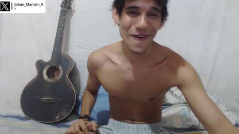 Snapshot of johan_mancini_r chatting on 21, 12, 2025 johan_mancini_r online show from 21, 12, 2025