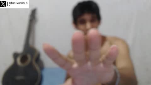 Snapshot of johan_mancini_r chatting on 22, 12, 2025 johan_mancini_r online show from 22, 12, 2025