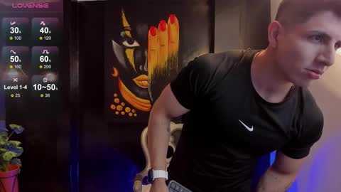 Snapshot of johan_williams_07 chatting on 27, 2, 2026 Johan Williams online show from 27, 2, 2026