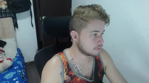 JOHAN independient model online show from 22, 10, 2025