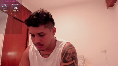 Snapshot of johansmith__ chatting on 15, 5, 2026 Johan Smith online show from 15, 5, 2026