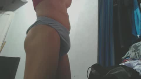 Snapshot of johantorres19 chatting on 3, 1, 2025 johantorres19 online show from 3, 1, 2025