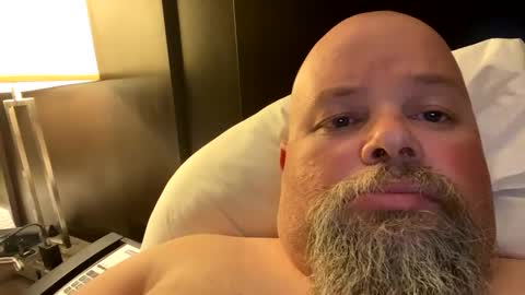 Snapshot of john40a chatting on 12, 3, 2025 John online show from 12, 3, 2025