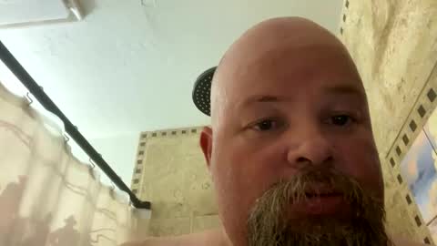 Snapshot of john40a chatting on 12, 9, 2025 John online show from 12, 9, 2025