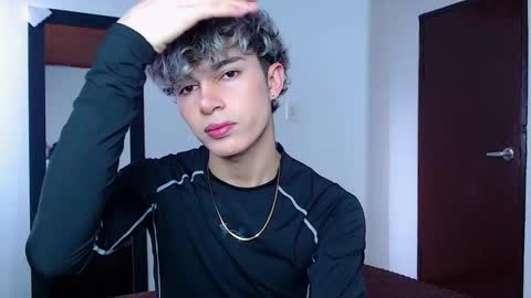 John Vichenso online show from 10, 11, 2025