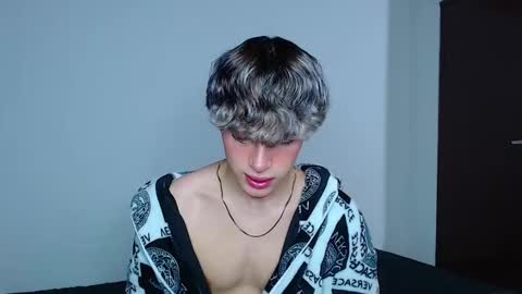 John Vichenso online show from 2, 12, 2025