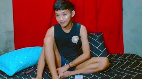 Snapshot of john_zacharyxx chatting on 4, 4, 2026 JohnXxx online show from 4, 4, 2026