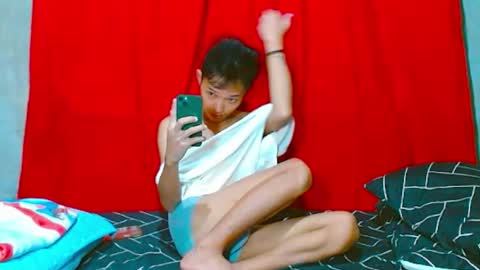 Snapshot of john_zacharyxx chatting on 5, 5, 2026 JohnXxx online show from 5, 5, 2026