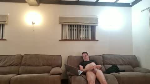 Snapshot of johnathan_stuart33 chatting on 10, 5, 2026 johnathan_stuart33 online show from 10, 5, 2026