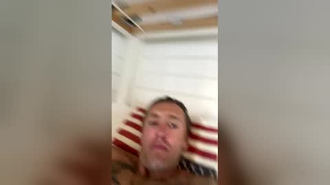 Snapshot of johngiaver3 chatting on 6, 5, 2026 johngiaver3 online show from 6, 5, 2026