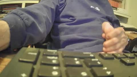 Snapshot of johngp777 chatting on 28, 10, 2025 johngp777 online show from 28, 10, 2025