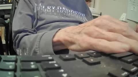 Snapshot of johngp777 chatting on 6, 4, 2026 johngp777 online show from 6, 4, 2026