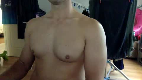 Snapshot of johnhotxxxx chatting on 11, 10, 2025 LETSPLAY online show from 11, 10, 2025