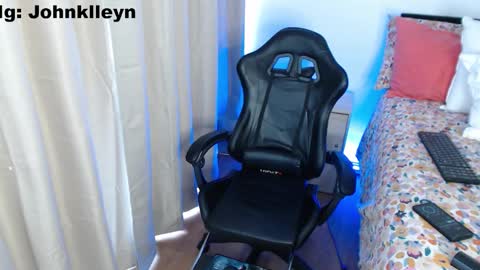 Snapshot of johnklleyn chatting on 9, 3, 2026 john online show from 9, 3, 2026