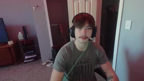 Snapshot of johnlights0 chatting on 17, 12, 2025 John Lights online show from 17, 12, 2025