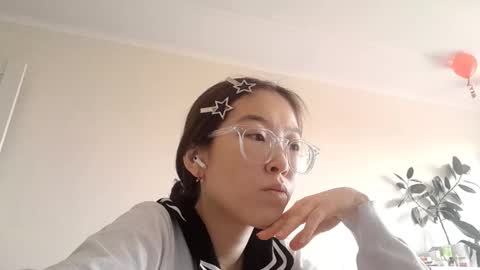 Snapshot of johnmerli chatting on 2, 12, 2025 Molly online show from 2, 12, 2025