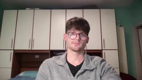 Snapshot of johnny__wood chatting on 19, 12, 2025 Johnny online show from 19, 12, 2025