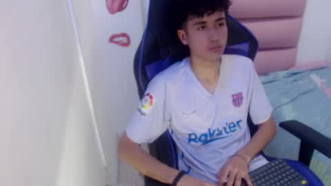 Snapshot of johnny_cagee chatting on 9, 12, 2024 johnny_cagee online show from 9, 12, 2024