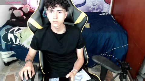 Snapshot of johnny_cagee chatting on 11, 12, 2024 johnny_cagee online show from 11, 12, 2024