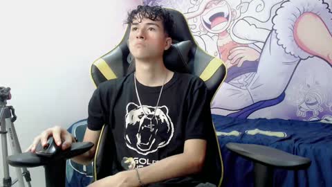 Snapshot of johnny_cagee chatting on 20, 12, 2024 johnny_cagee online show from 20, 12, 2024