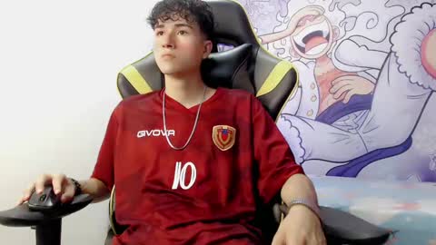 Snapshot of johnny_cagee chatting on 29, 12, 2024 johnny_cagee online show from 29, 12, 2024