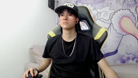 Snapshot of johnny_cagee chatting on 7, 1, 2025 johnny_cagee online show from 7, 1, 2025