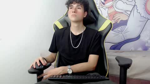 Snapshot of johnny_cagee chatting on 26, 1, 2025 johnny_cagee online show from 26, 1, 2025