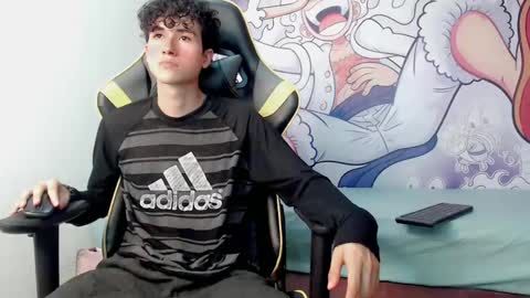 Snapshot of johnny_cagee chatting on 5, 2, 2025 johnny_cagee online show from 5, 2, 2025