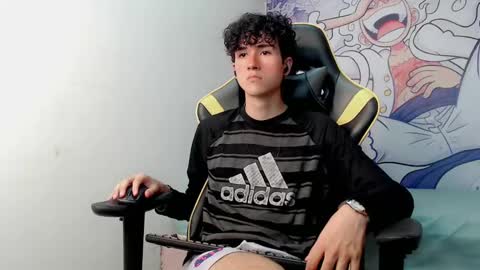 Snapshot of johnny_cagee chatting on 5, 2, 2025 johnny_cagee online show from 5, 2, 2025