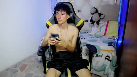 johnny_cagee online show from 21, 11, 2025