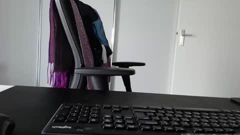 Snapshot of johnny_walker13 chatting on 11, 10, 2025 Johnny Walker13 online show from 11, 10, 2025