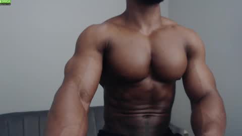 Snapshot of johnnydolce50 chatting on 19, 2, 2025 MASTER OF SUBS BETA SLAVES online show from 19, 2, 2025