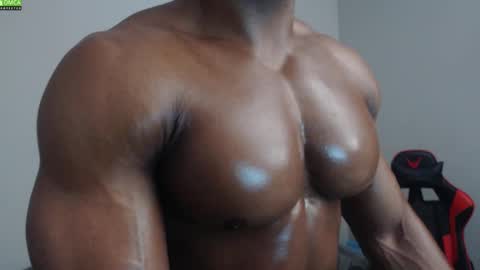 Snapshot of johnnydolce50 chatting on 12, 11, 2025 MASTER OF SUBS BETA SLAVES online show from 12, 11, 2025