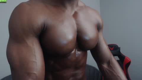 Snapshot of johnnydolce50 chatting on 25, 11, 2025 MASTER OF SUBS BETA SLAVES online show from 25, 11, 2025