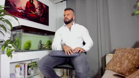 JOHNNY online show from 3, 2, 2025