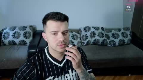 Snapshot of johnnylove21 chatting on 20, 3, 2026 Johnny online show from 20, 3, 2026