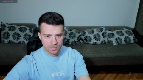 Snapshot of johnnylove21 chatting on 18, 4, 2026 Johnny online show from 18, 4, 2026