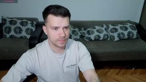 Snapshot of johnnylove21 chatting on 29, 4, 2026 Johnny online show from 29, 4, 2026