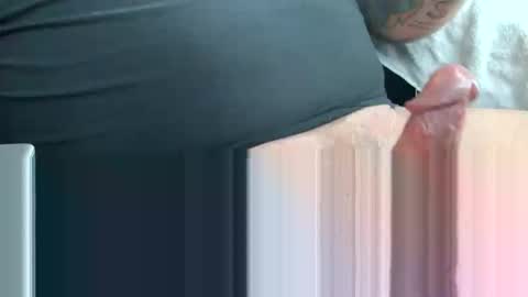 Snapshot of johnnyp6682 chatting on 2, 4, 2026 Johnny online show from 2, 4, 2026