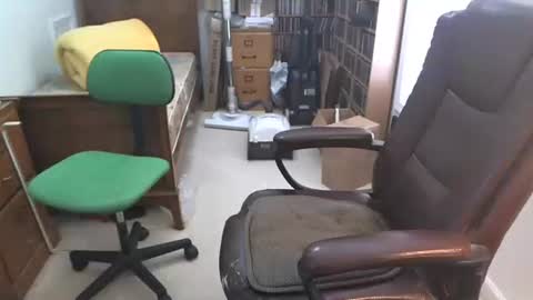 Snapshot of johnnys110153 chatting on 17, 11, 2025 johnnys110153 online show from 17, 11, 2025