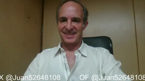 Snapshot of johnq_23 chatting on 24, 4, 2026 John online show from 24, 4, 2026