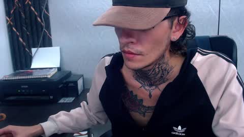 johnsonisaac94  online show from 4, 2, 2025