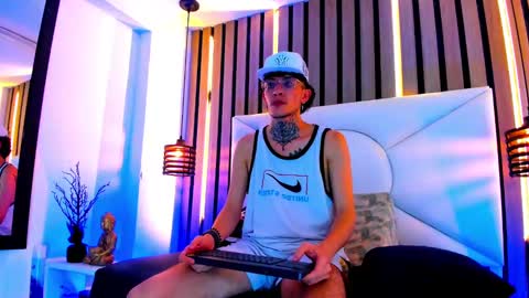 johnsonisaac94  online show from 15, 10, 2025