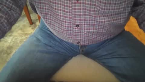 Snapshot of johnxxx549 chatting on 6, 2, 2025 johnxxx549 online show from 6, 2, 2025