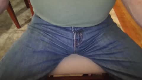 Snapshot of johnxxx549 chatting on 8, 10, 2025 johnxxx549 online show from 8, 10, 2025