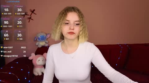 Paula online show from 8, 1, 2025